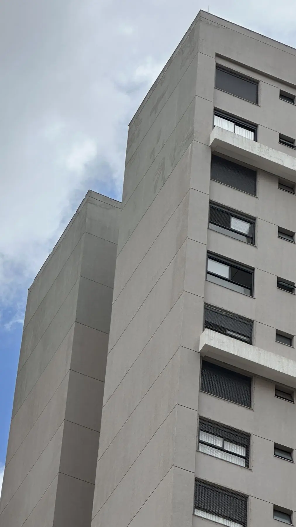 Edifício residencial em manutenção